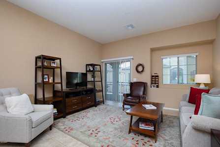 2725 E Mine Creek Road #2120 Phoenix, AZ 85024
