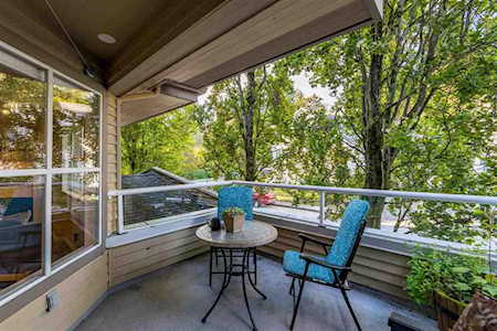 925 Tobruck Avenue #3 North Vancouver, BC V7P 1V9