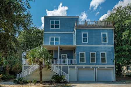 3 Palm Ct Isle Of Palms, SC 29451
