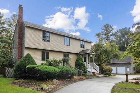 31 Deerpath Trail North Duxbury, MA 02332