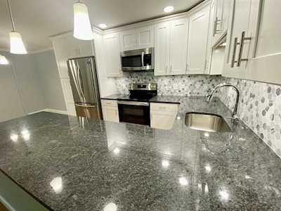 62 Jacqueline Road #6 Waltham, MA 02452