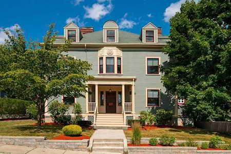 25 Barrington Road Boston, MA 02124