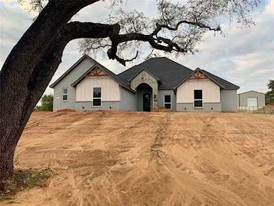 1012 Twin Oaks Trail Weatherford, TX 76085