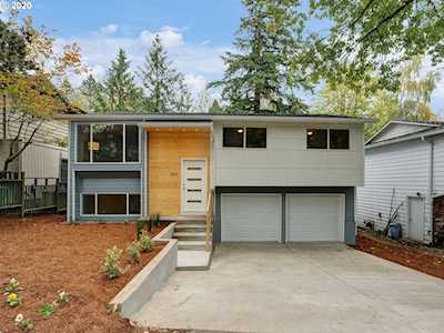 3614 SW Nevada St Portland, OR 97219