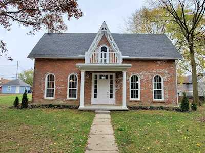 411 E East Street Washington Court House, OH 43160