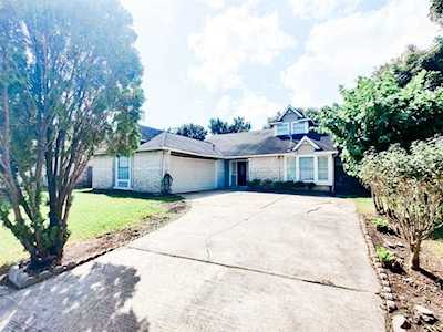 12319 Gambit Dr Stafford, TX 77477
