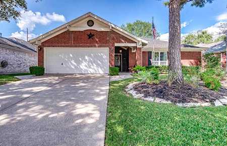 17410 Shatnerwood Dr Houston, TX 77095