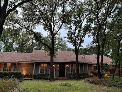 240 Double Oaks Drive Double Oak, TX 75077