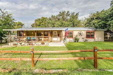 1020 Mustang Trail Granbury, TX 76049