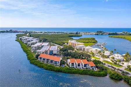 1551 Beach Rd #310 Englewood, FL 34223