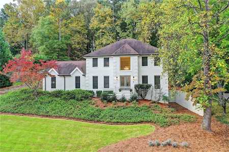 175 Wing Mill Rd Sandy Springs, GA 30350