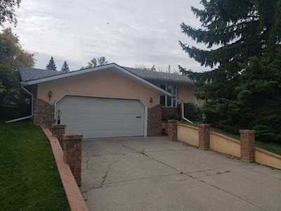 63 Brantford Crescent NW Calgary, AB T2S 1M5