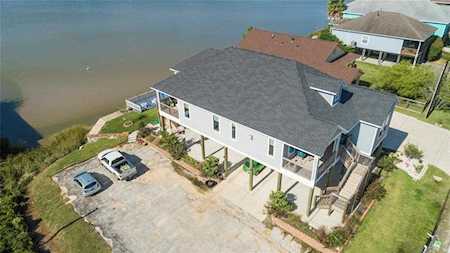 703 Todville Rd Seabrook, TX 77586