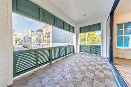3302 Timbergrove Oaks Houston, TX 77008