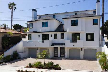 3125 Bayside Drive Corona Del Mar, CA 92625