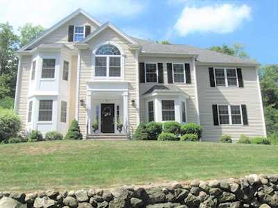 391 Stevens Street North Andover, MA 01845
