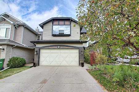 96 Brightondale Crescent SE Calgary, AB T2Z 4K1