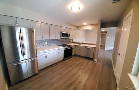 7250 S Gaylord St #F16 Centennial, CO 80122