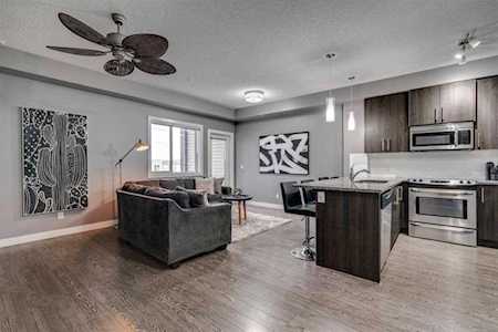 8 Sage Hill Terrace NW #216 Calgary, AB T3R 0W5