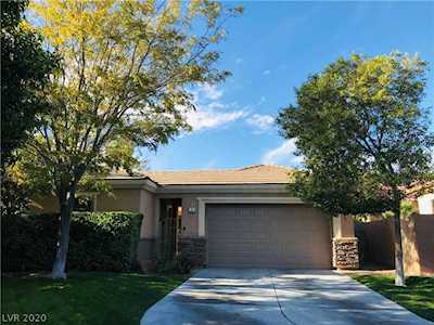4 Creeping Bend Ct Henderson, NV 89052