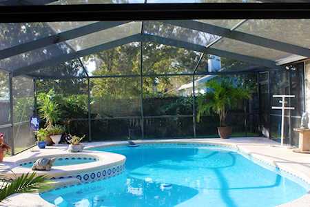 2821 Safeshelter Dr Jacksonville, FL 32225