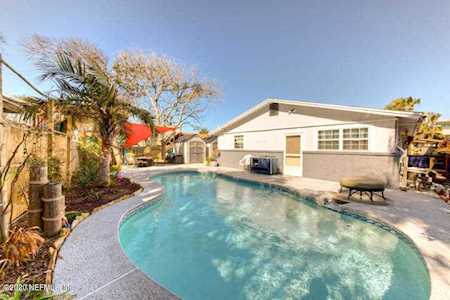 213 Hopkins St Neptune Beach, FL 32266