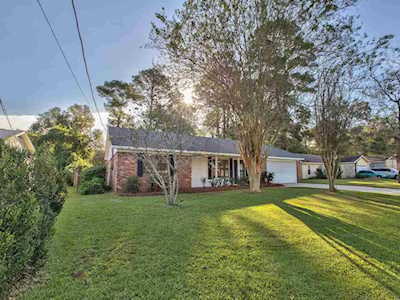 3229 W Whitney Dr Tallahassee, FL 32309