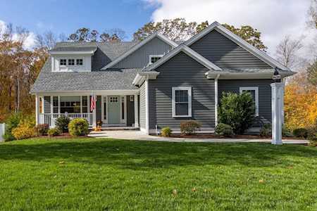 1 Sycamore Lane Westport, MA 02790