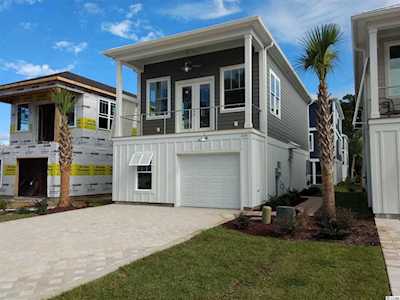 208 Clamdigger Loop Pawleys Island, SC 29585