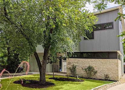 4913 Lynnwood ST Austin, TX 78756