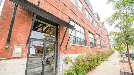 407 N Elizabeth St #205 Chicago, IL 60642