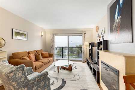195 Mary Street #203 Port Moody, BC V3H 2P1