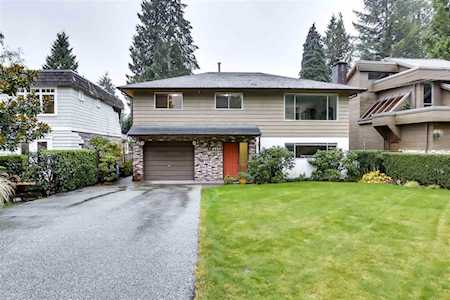 4359 Raeburn Street North Vancouver, BC V7G 1K1