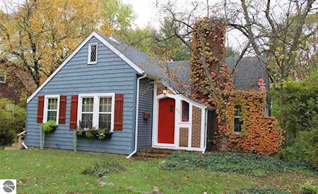 1014 E High Mt Pleasant, MI 48858