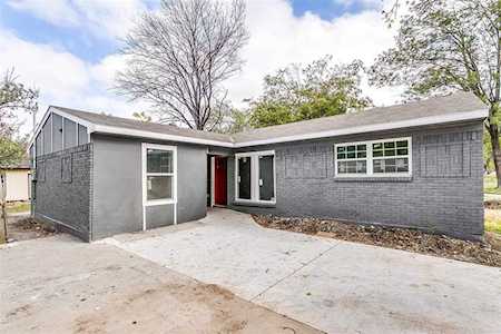 1503 E Mitchell Street Arlington, TX 76010