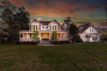 32011 Rolling Woods Trl Fulshear, TX 77441