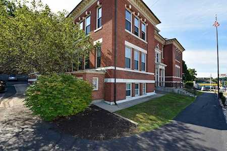 926 Southbridge Street #13 Worcester, MA 01610