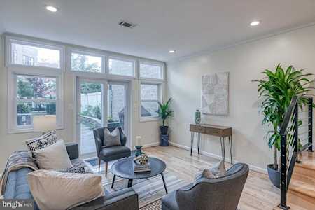 2316 Grays Ferry Ave Philadelphia, PA 19146
