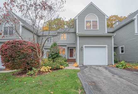 3 Bishops Forest Dr #3 Waltham, MA 02452