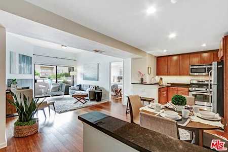 8300 Manitoba Street #320 Playa Del Rey, CA 90293