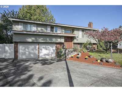 1252 NE 194th Ct Gresham, OR 97230