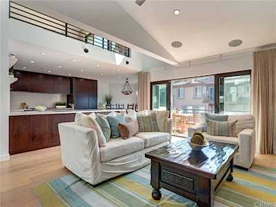 132 Monterey Boulevard Hermosa Beach, CA 90254
