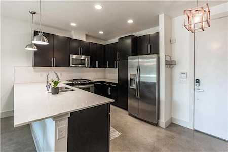 2804 Treble LN #903 Austin, TX 78704