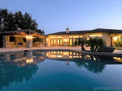 14050 Lake Poway Poway, CA 92064