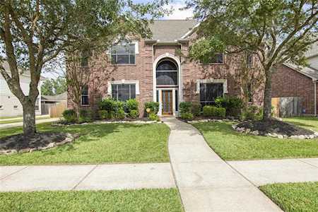3211 Timberwood Dr Pearland, TX 77584