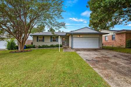 8735 Graywood Drive Dallas, TX 75243