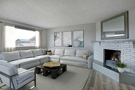 258 Maunsell Close NE Calgary, AB T2E 7C2