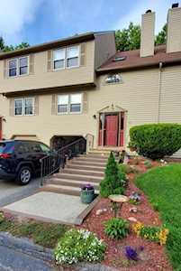2 Carol Dr #2 Oxford, MA 01540
