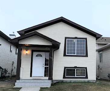 107 Taravista Dr NE Calgary, AB t3j 5s7