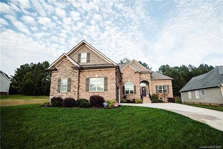 1712 Shetland Ln Rock Hill, SC 29730